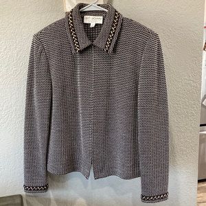 St John ladies size 8 zipper jacket by Marie Gray